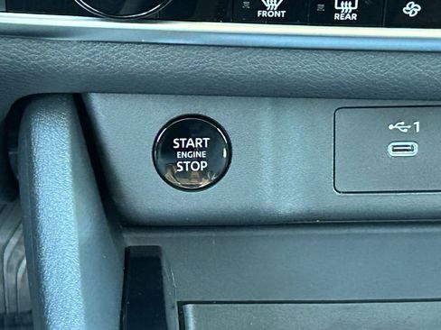 New 2026 Nissan Rogue SV FWD image 21