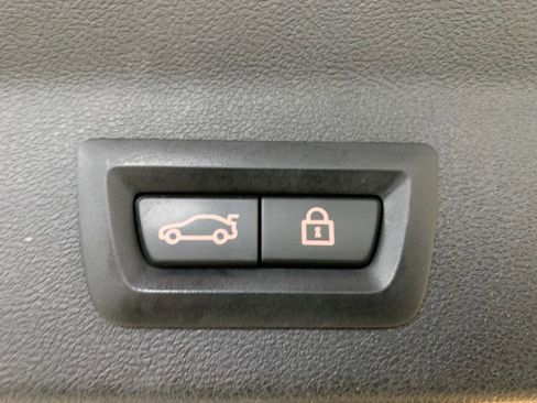 Used 2021 BMW X3 xDrive30i w/ M Sport Package image 56