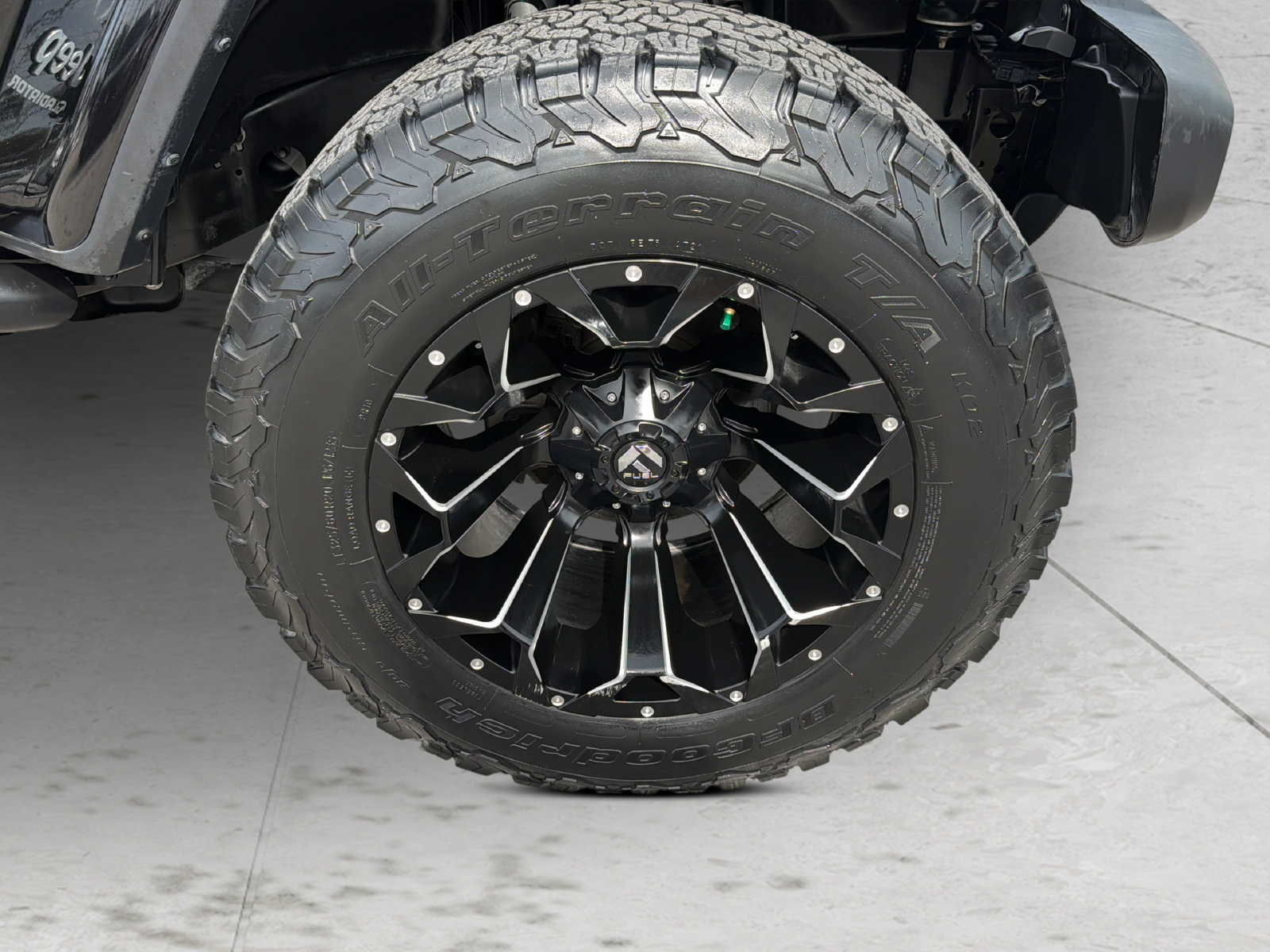 Used 2021 Jeep Gladiator Overland AWD/4WD image 34