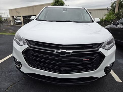 Used 2020 Chevrolet Traverse RS w/ LPO, Floor Liner Package FWD image 7