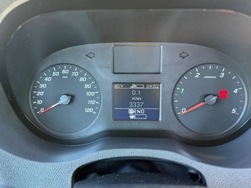 Used 2020 Mercedes-Benz Sprinter 2500 w/ Comfort Plus Package image 20
