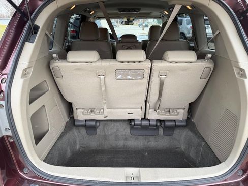 Used 2014 Honda Odyssey EX-L image 11
