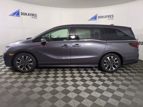 New 2026 Honda Odyssey Elite image 2