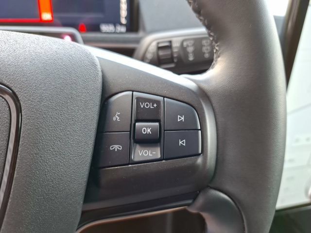 Used 2024 Ford Mustang Mach-E Select AWD/4WD image 18