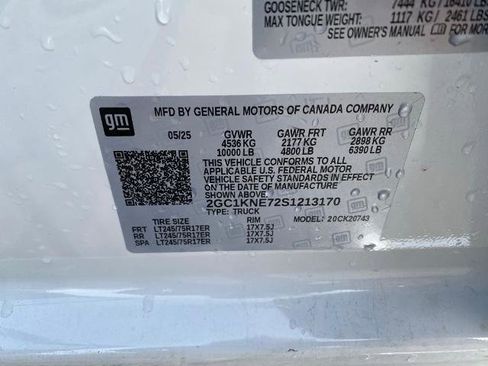 Used 2025 Chevrolet Silverado 2500 LT w/ Convenience Package image 16