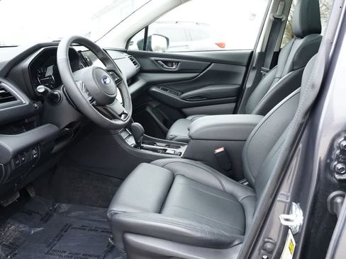 Certified 2025 Subaru Ascent Bronze Edition w/ Onyx Package image 2