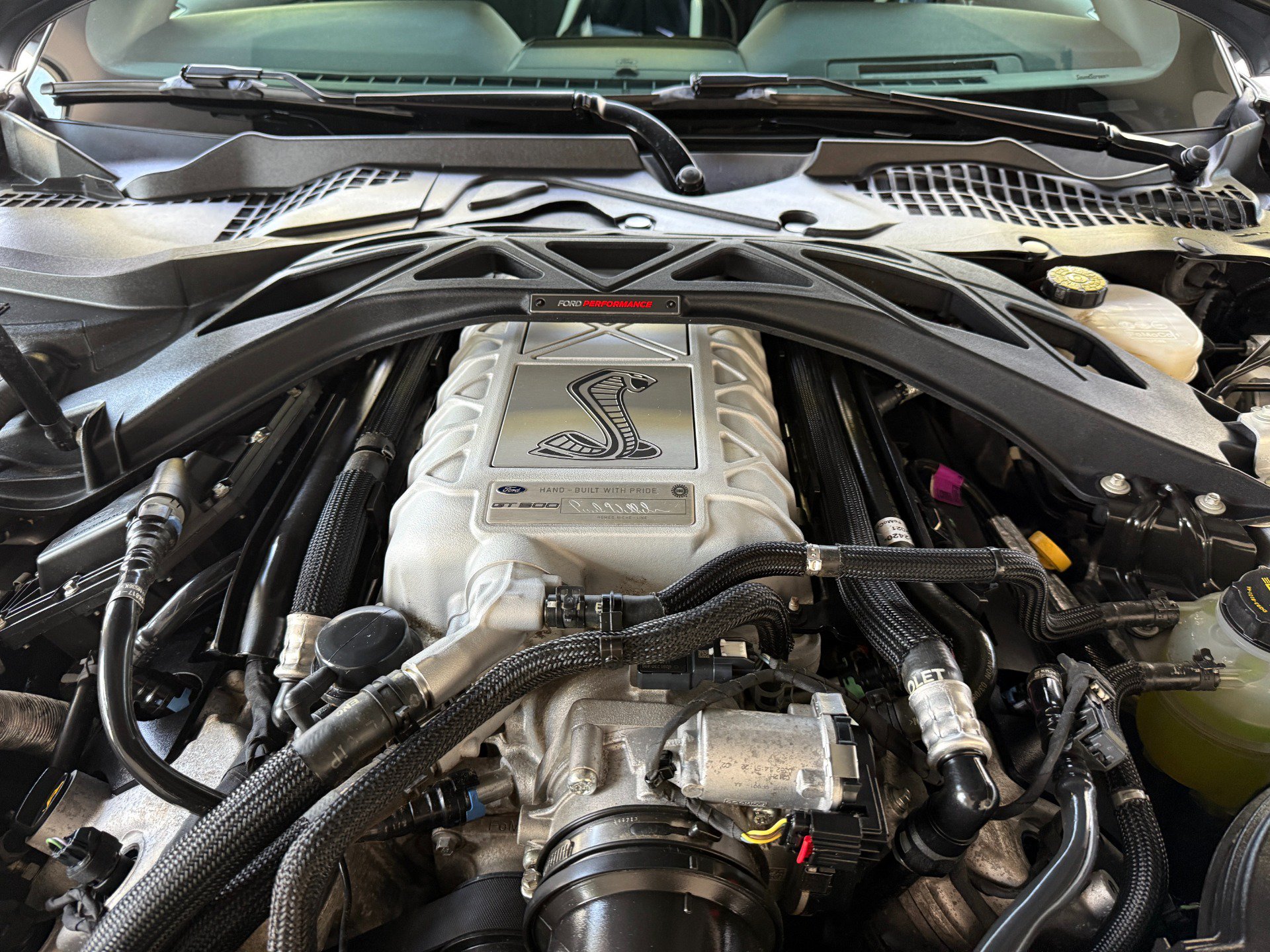 Used 2022 Ford Mustang Shelby GT500 w/ Handling Package RWD image 43