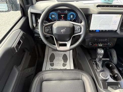 New 2025 Ford Bronco Badlands image 20