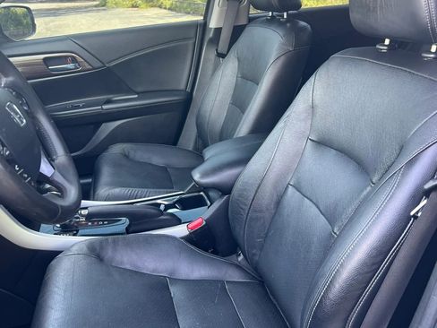 Used 2016 Honda Accord EX-L image 18