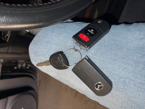 Used 2012 MAZDA MAZDA3 Touring image 9