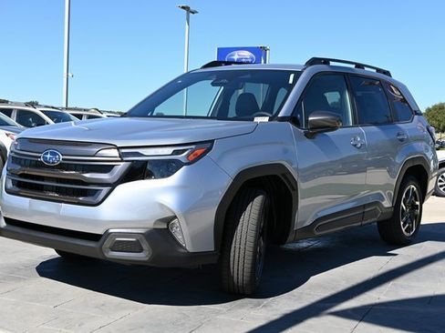 New 2025 Subaru Forester Limited image 7