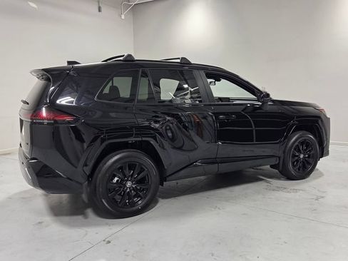 Used 2026 Toyota RAV4 SE FWD image 13