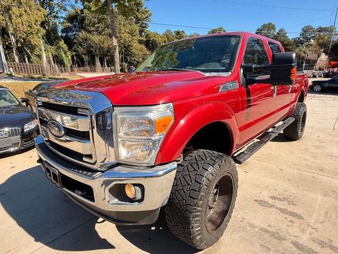 Used 2015 Ford F250 XLT w/ XLT Value Package image 13