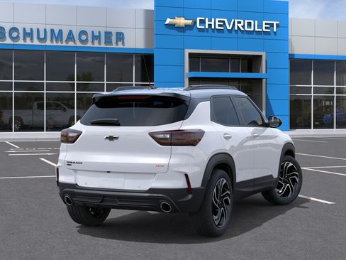Used 2024 Chevrolet TrailBlazer RS w/ Convenience Package AWD/4WD image 28