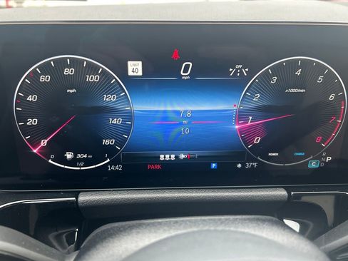 New 2026 Mercedes-Benz GLA 250 4MATIC image 16