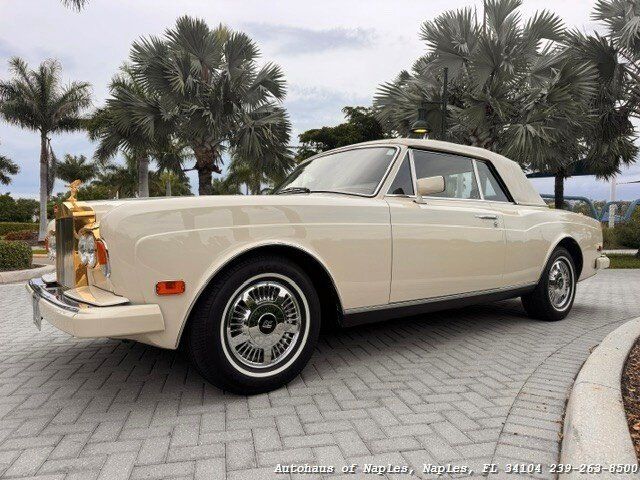 Used 1990 Rolls-Royce Corniche III RWD image 4