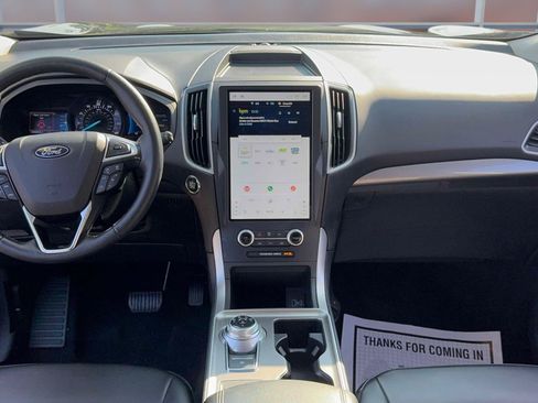 Used 2023 Ford Edge SEL w/ Convenience Package AWD/4WD image 12