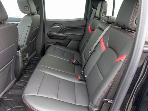 New 2026 Chevrolet Colorado Z71 w/ Technology Package image 17