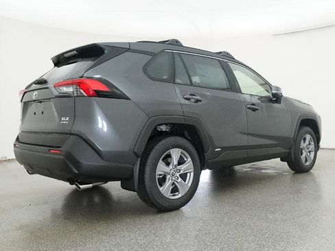 New 2025 Toyota RAV4 XLE image 21