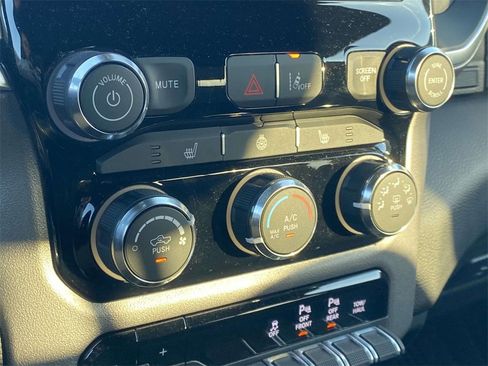 New 2025 RAM 1500 Big Horn image 17