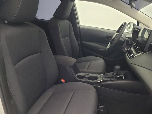 Used 2025 Toyota Corolla LE FWD image 21