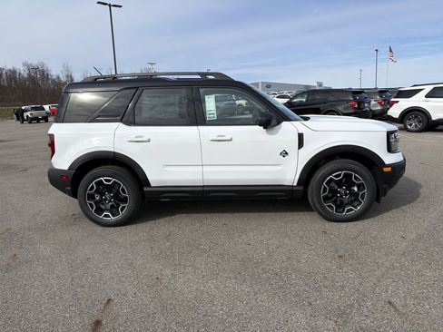 New 2025 Ford Bronco Sport Outer Banks w/ Outer Banks Tech Package+ image 6