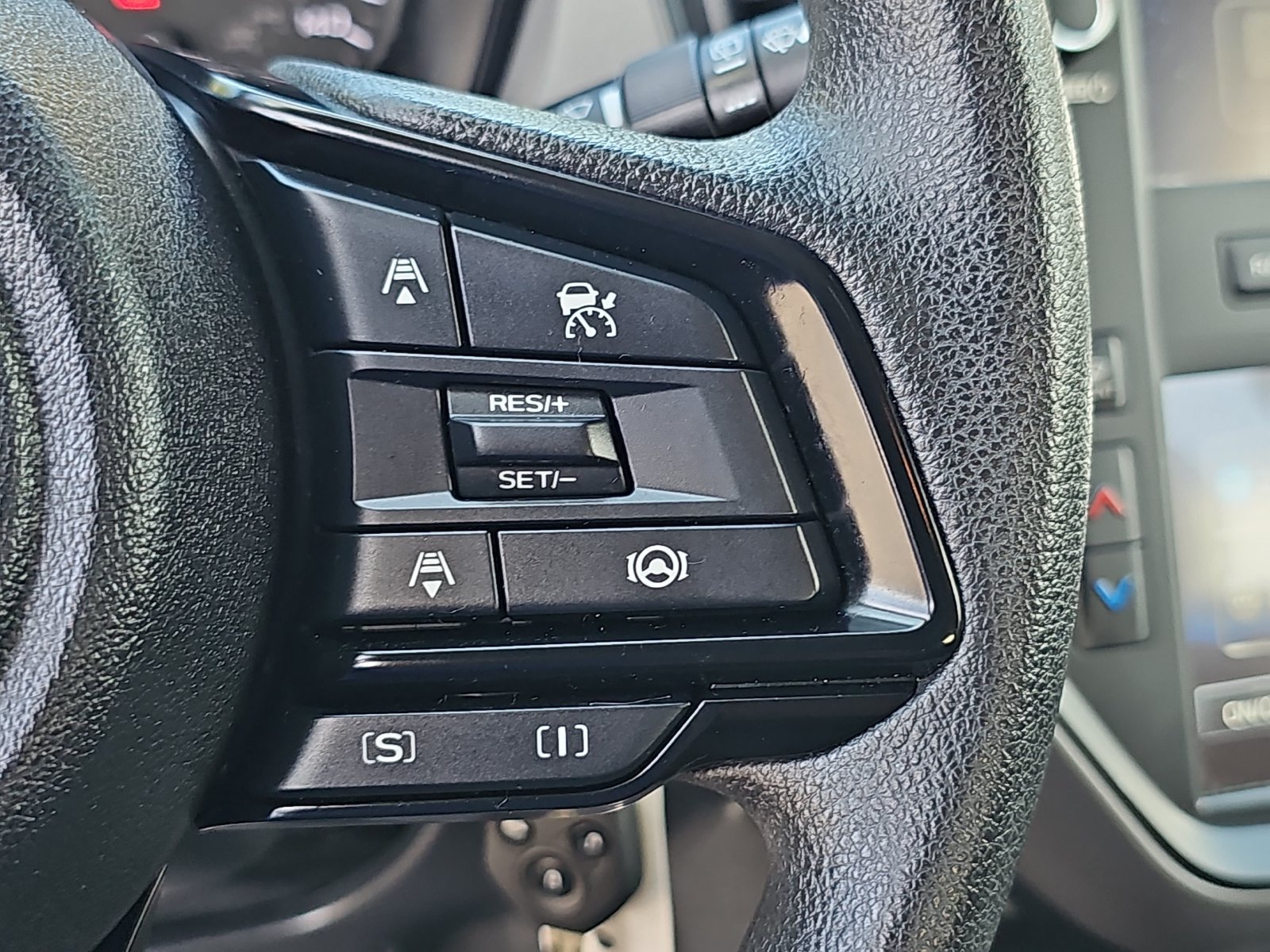 Certified 2024 Subaru Crosstrek 2.0i AWD/4WD image 18