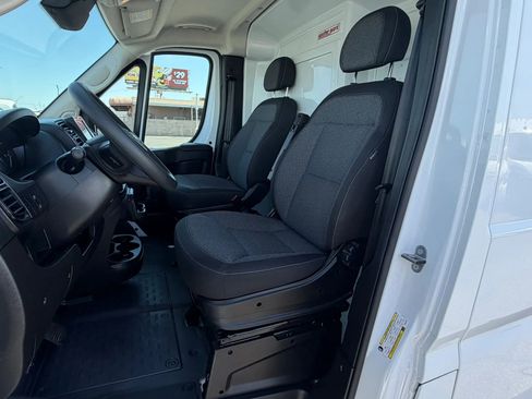 Used 2025 RAM ProMaster 2500 FWD image 20
