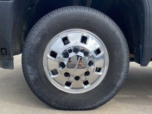 Used 2024 GMC Sierra 3500 Denali w/ Denali Reserve Package AWD/4WD image 9