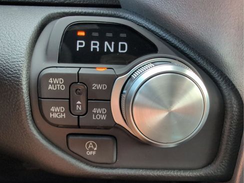 New 2026 RAM 1500 Laramie AWD/4WD image 24