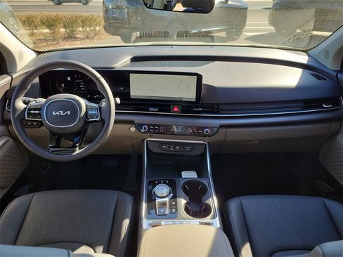 New 2026 Kia Carnival SX image 18
