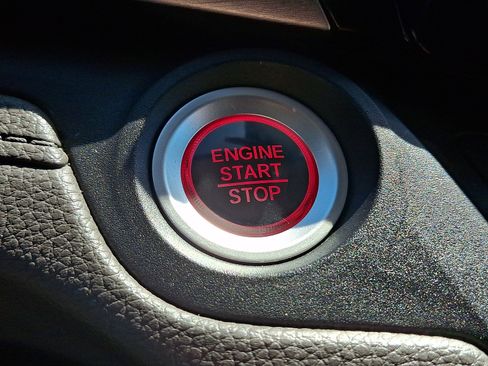 Used 2019 Honda Odyssey EX image 33