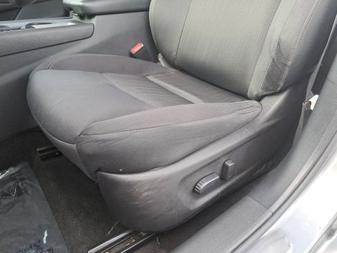 Used 2025 Nissan Altima 2.5 SV AWD/4WD image 29