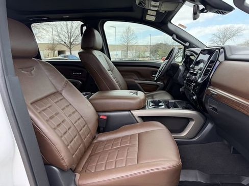 Used 2024 Nissan Titan Platinum Reserve w/ Moonroof Package image 32