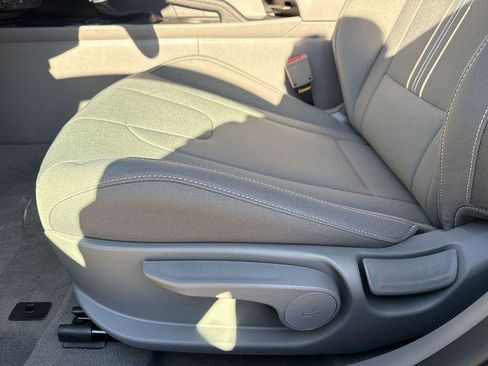 New 2026 Hyundai Elantra Sport image 14