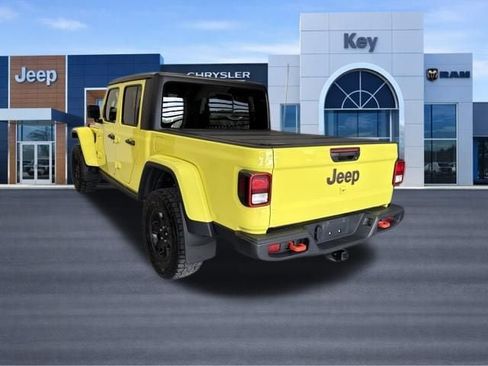 Used 2023 Jeep Gladiator Mojave w/ Cold Weather Group AWD/4WD image 3