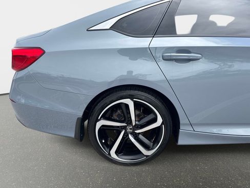 Used 2022 Honda Accord Sport image 9