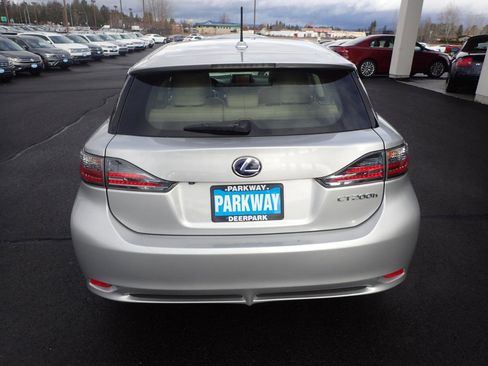 Used 2012 Lexus CT 200h Premium w/ Premium Audio Pkg FWD image 4