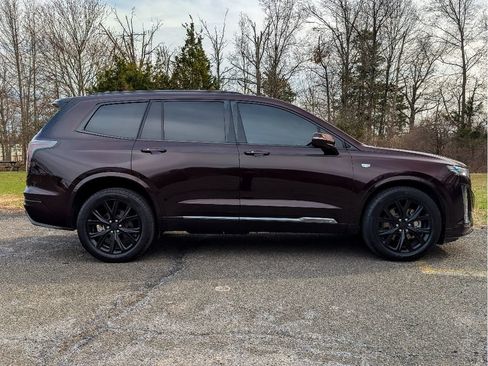 Used 2020 Cadillac XT6 Sport AWD/4WD image 3