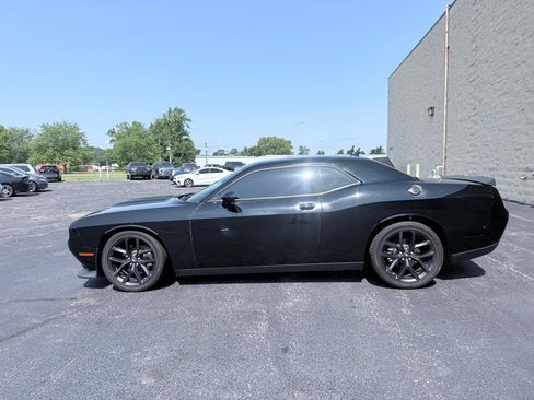 Used 2022 Dodge Challenger GT w/ Plus Package RWD image 2