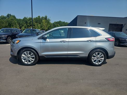 Used 2023 Ford Edge Titanium w/ Equipment Group 301A AWD/4WD image 7