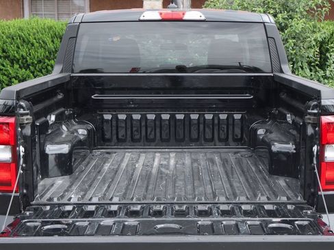 Used 2023 Ford Maverick XLT w/ Black Appearance Package FWD image 8