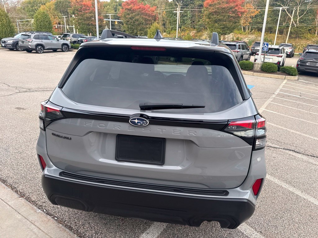 Used 2026 Subaru Forester Premium AWD/4WD image 3