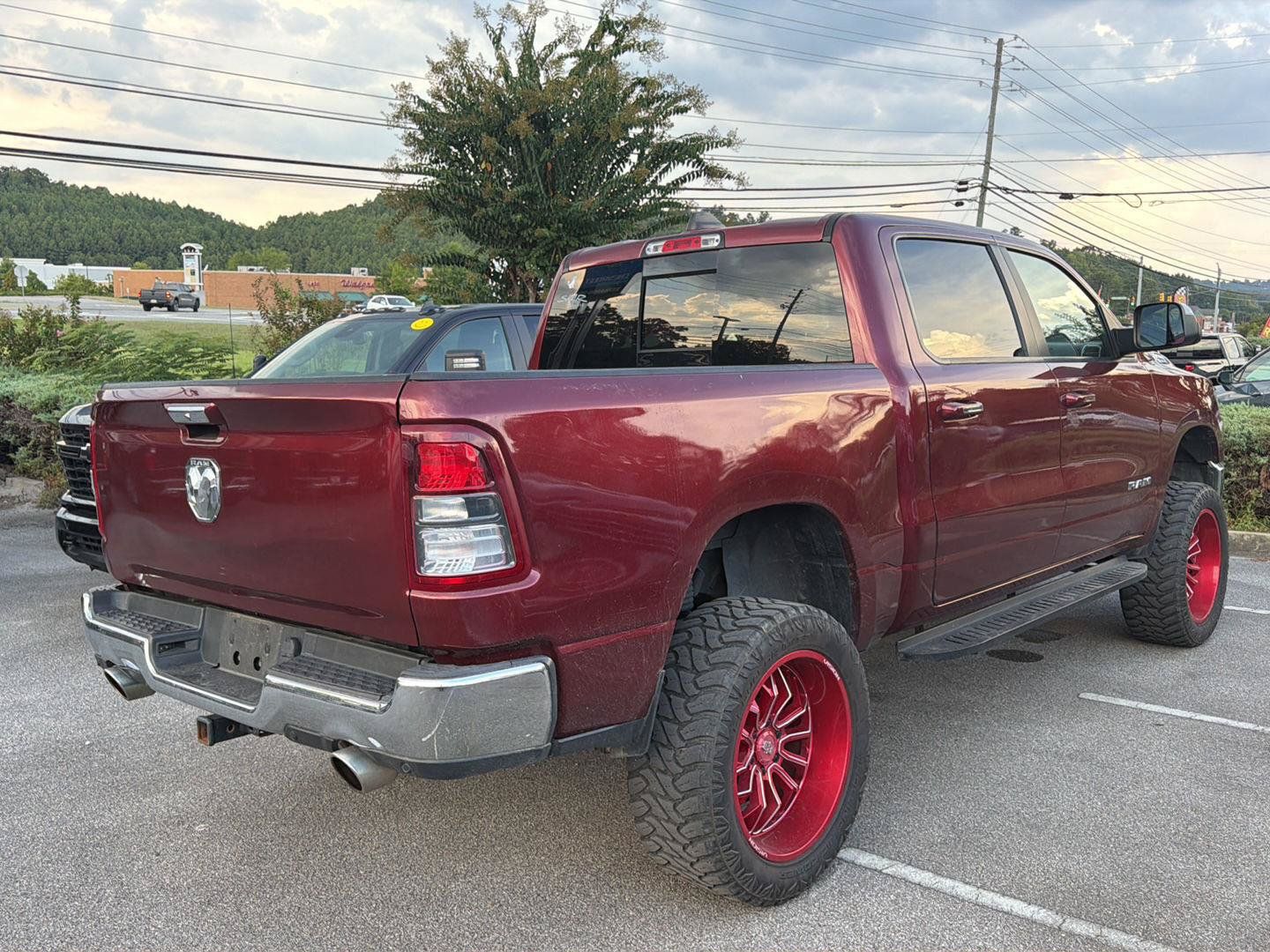 Used 2019 RAM 1500 Big Horn AWD/4WD image 3