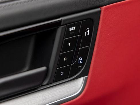 Certified 2024 Porsche Cayenne Turbo GT image 22