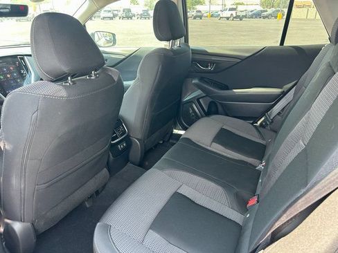 Used 2022 Subaru Outback Premium AWD/4WD image 26