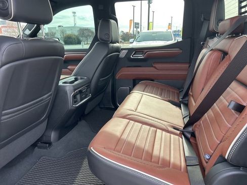 Used 2024 GMC Sierra 1500 Denali Ultimate image 29