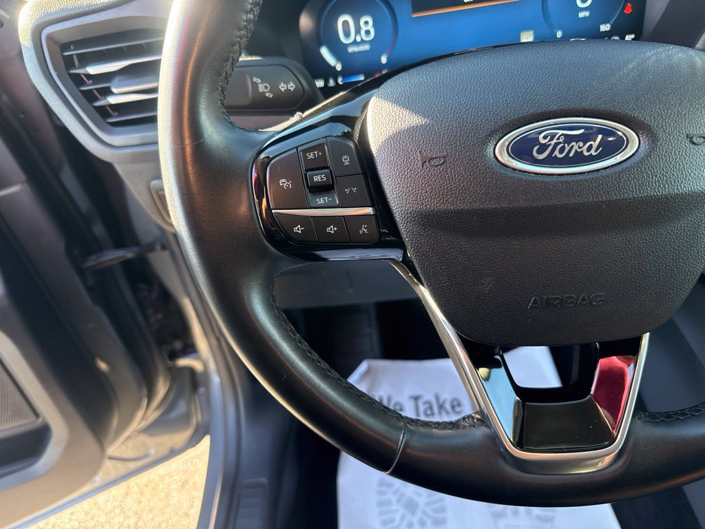 Certified 2024 Ford Escape Platinum AWD/4WD image 26