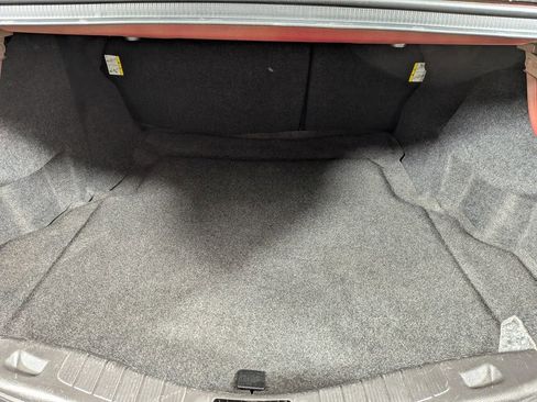 Used 2016 Ford Fusion SE w/ Equipment Group 202A image 10