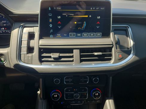 Used 2023 Chevrolet Tahoe Premier w/ Advanced Technology Package AWD/4WD image 18